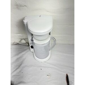 West Bend 2 QT Iced Tea Maker No. 68002 vintage